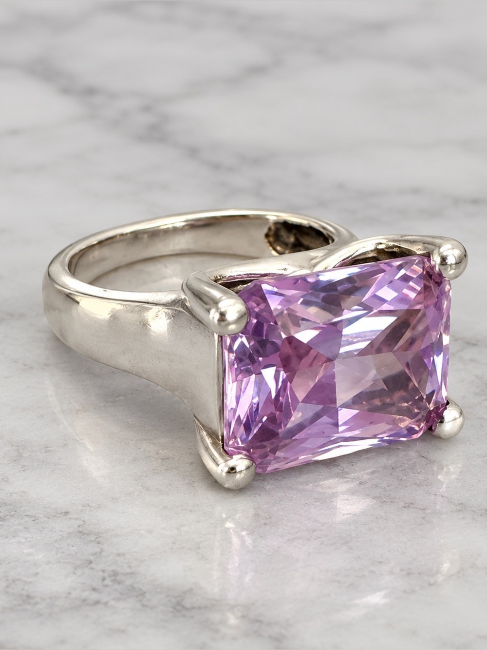 Estate Sterling Silver Ring Purple Radiant Cut Stone STUNNING